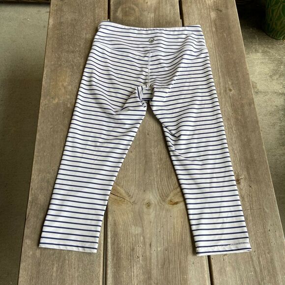 Scorpio Sol Womens Leggings Size XS Navy Blue White Striped Cropped Length - Picture 9 of 9